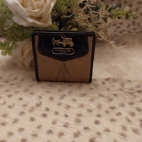 COACH Madison OP Art Small Wallet Khaki/Brown - Picture 1 of 15